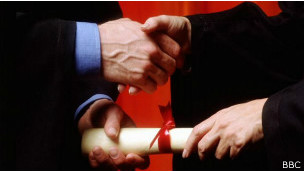 英國研究生課程留學(xué)生人數(shù)超過本土生