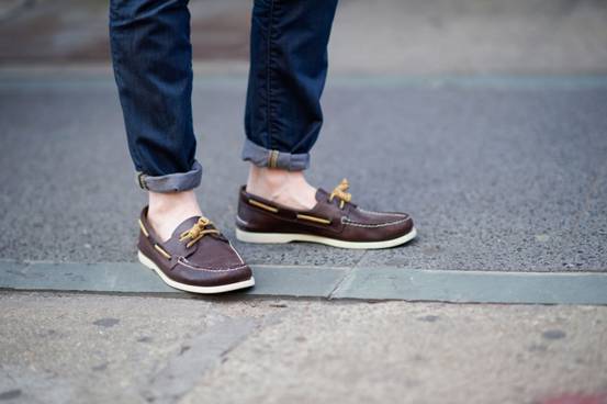 藏起腳踝過冬吧:“男人味腳踝”這季不流行啦!