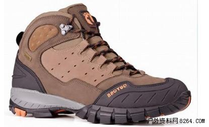 踏青裝備從腳做起 十款徒步鞋大推薦