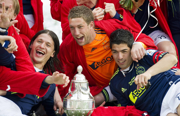 阿賈克斯總比分6:1費耶諾德 第18次奪冠